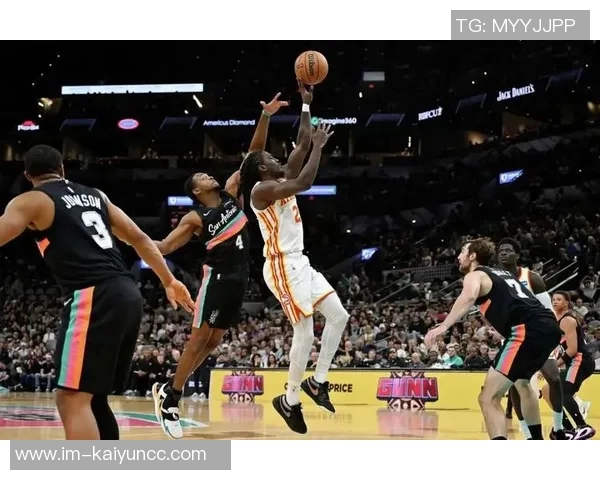 张佳玮分析雷霆防守与亚历山大表现马刺三卫虽能创造机会却难以联动全队